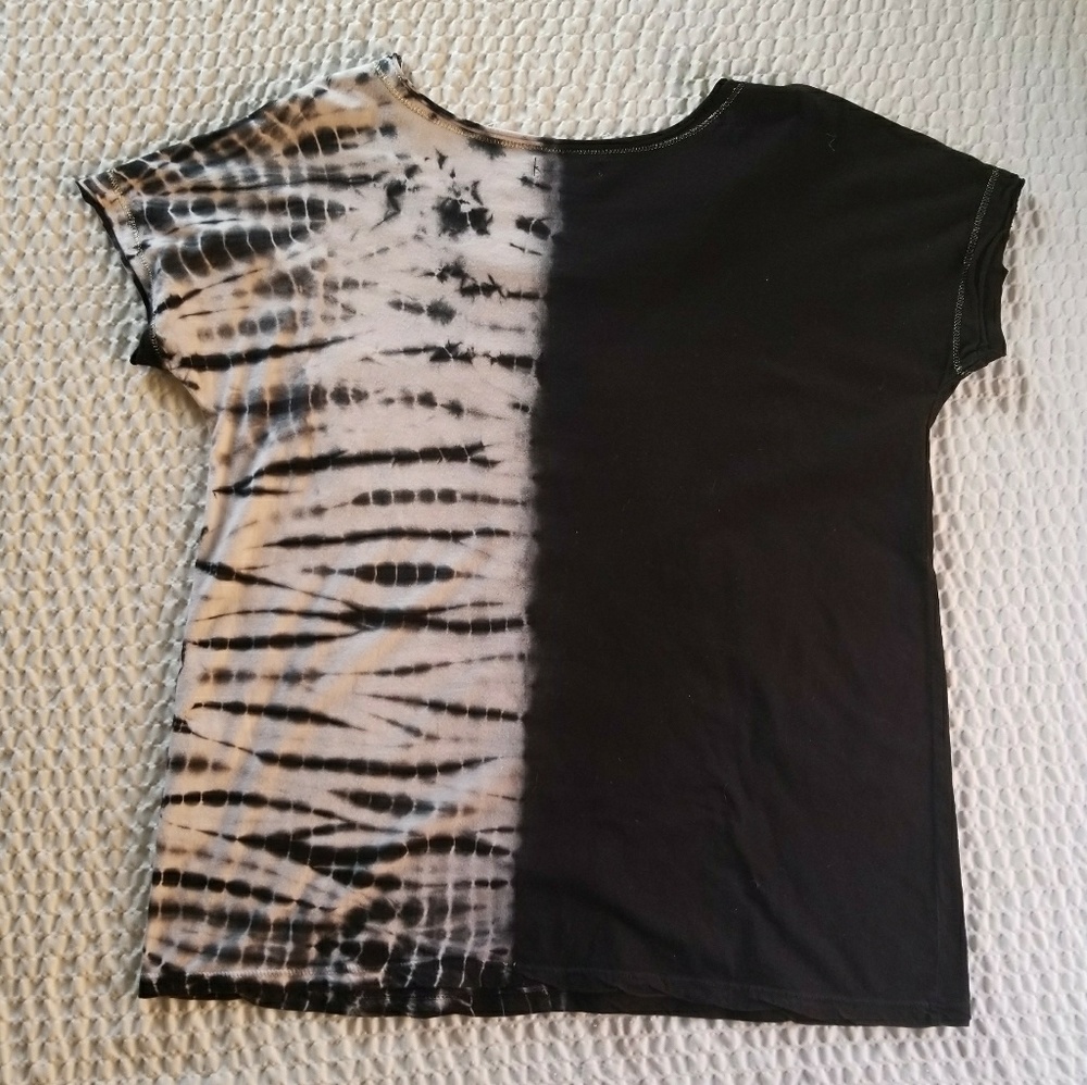 Tye Dye Shirt.  WORN ONCE ! - Picture 3 of 6